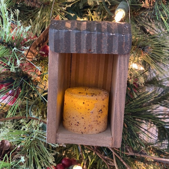 New The Hearthside Collection Inc 6 in. Rustic Tin Roof Wood Barn Tree Ornament - Picture 8 of 15